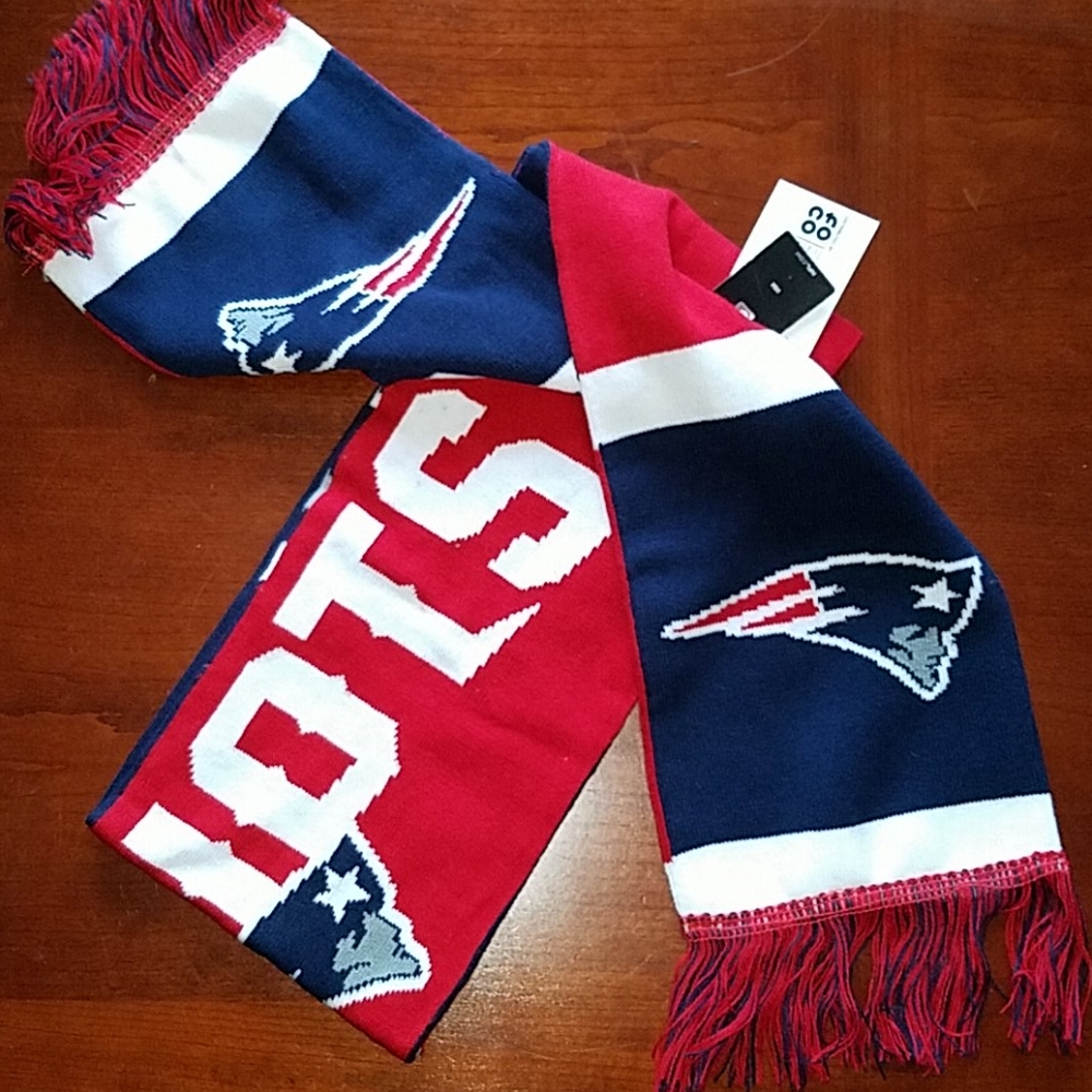 New England Patriots knit scarf NWT